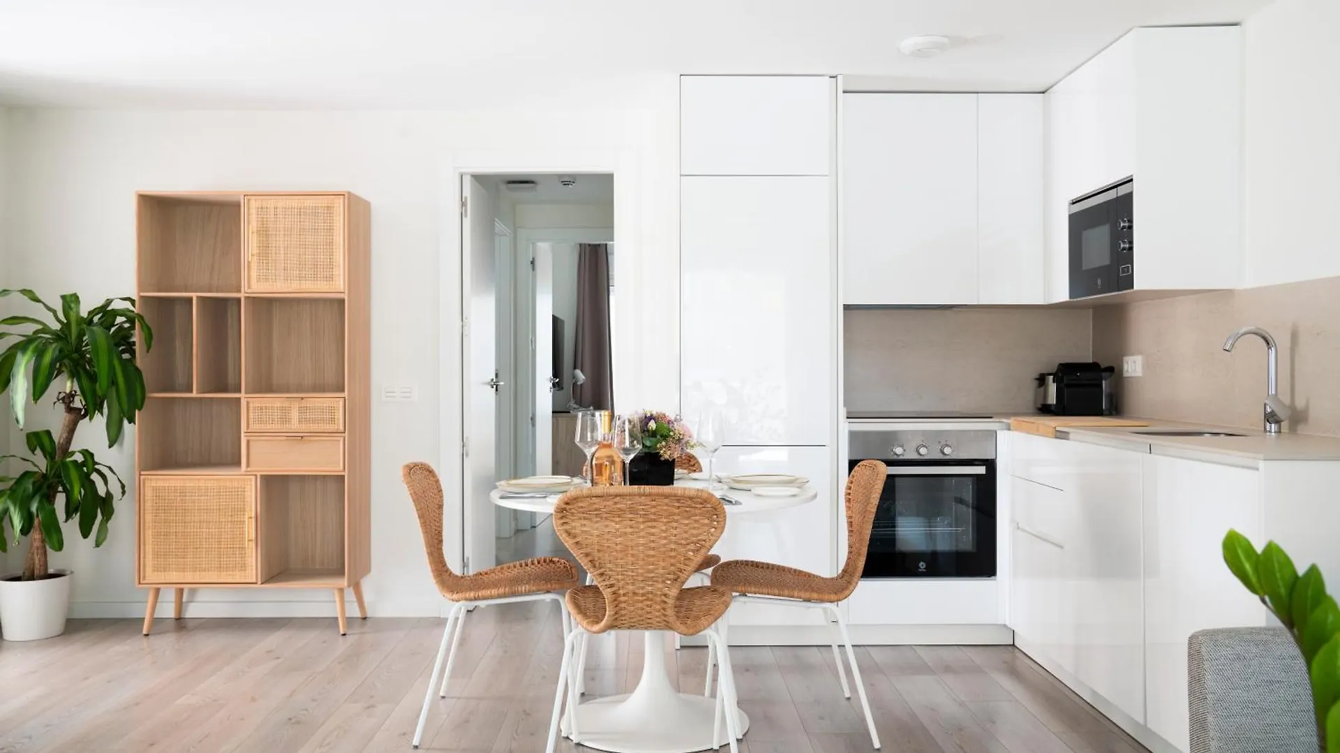 Apartamentos Modernos Cerca De Puerto Banus Marbella